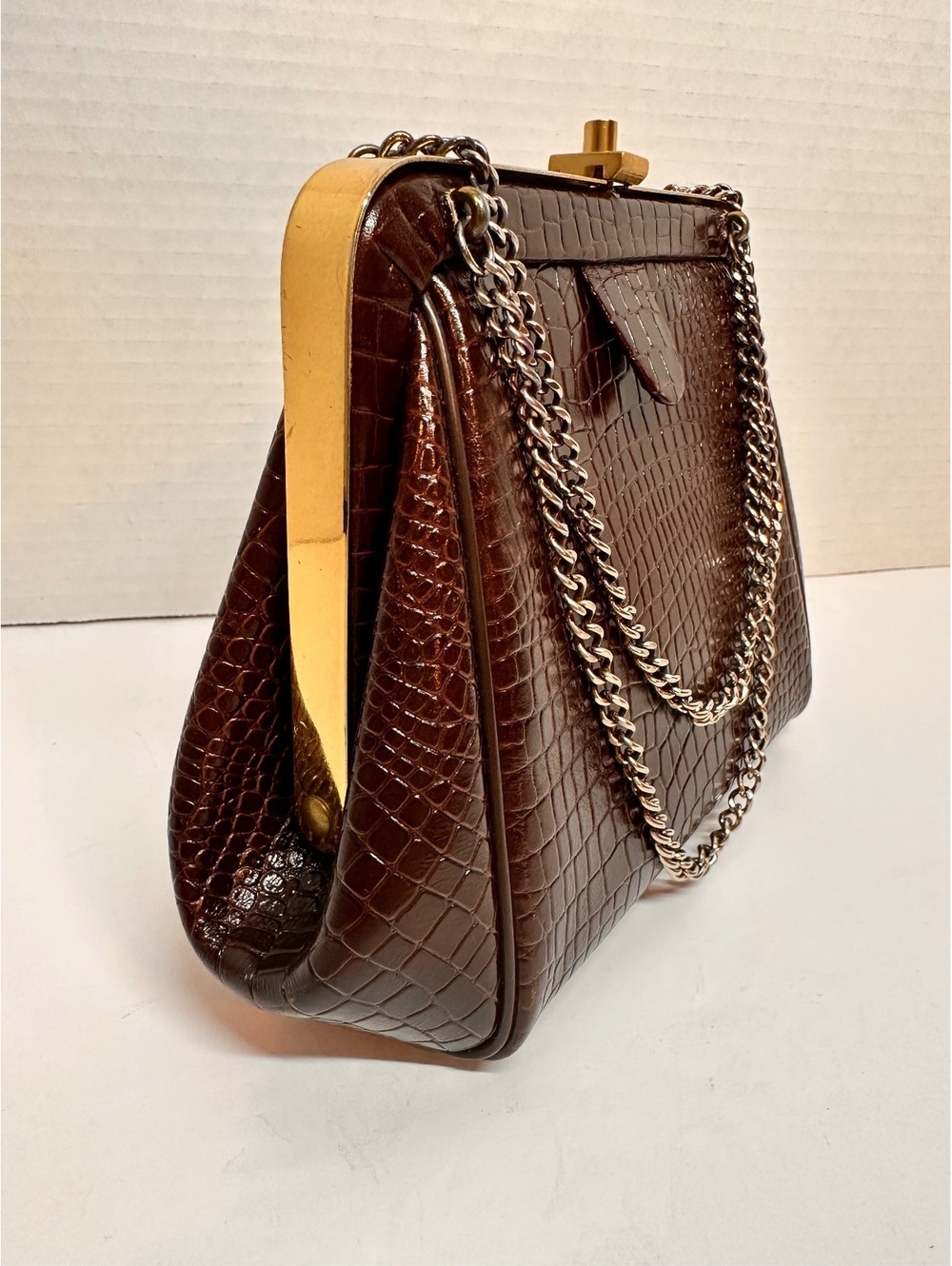 Vintage Brown Crocodile Pattern leather Skin Frame Clutch/ Small Handbag